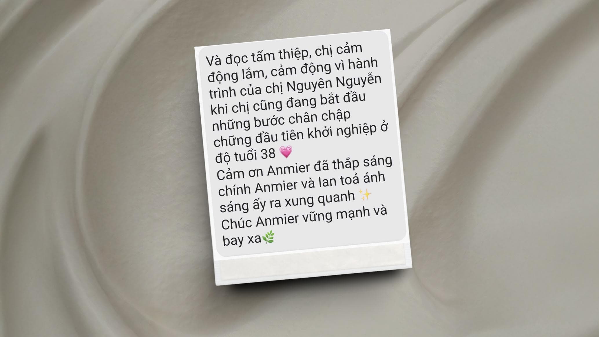 MỖI DÒNG CHỮ LÀ MỘT ĐOÁ HOA