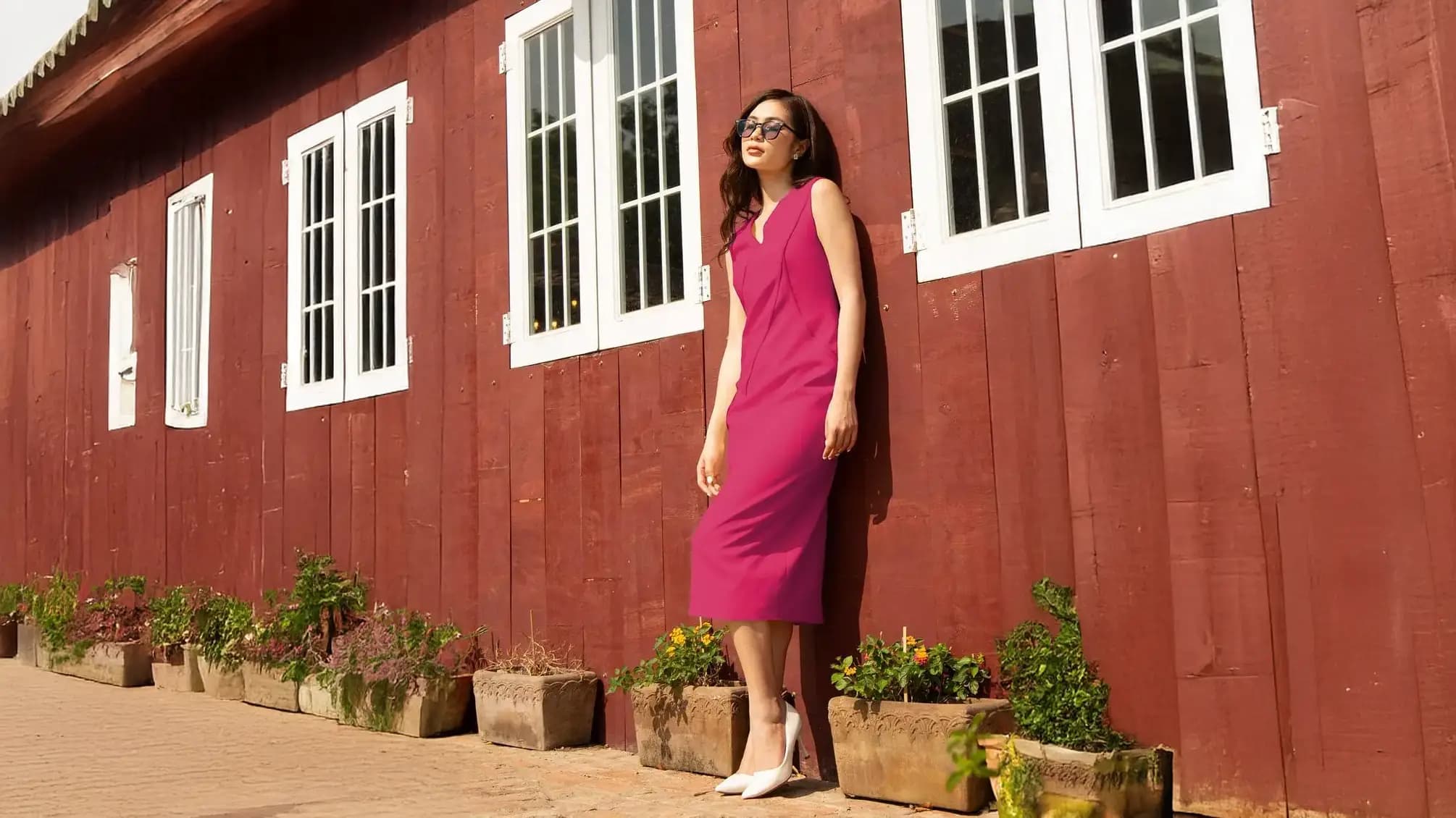 CÁC KIỂU ĐẦM CÔNG SỞ TRẺ TRUNG, THANH LỊCH CHO QUÝ CÔ